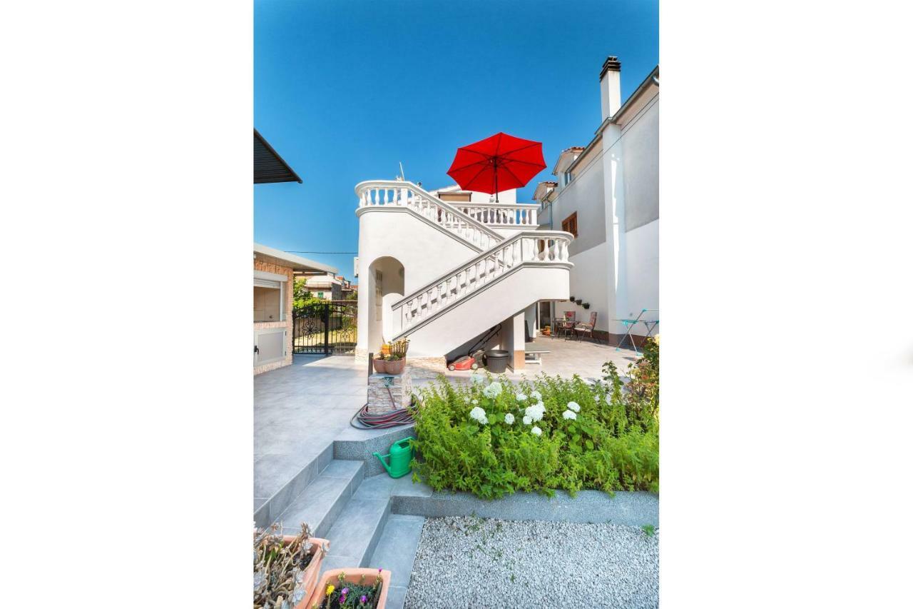 Lipic Apartment