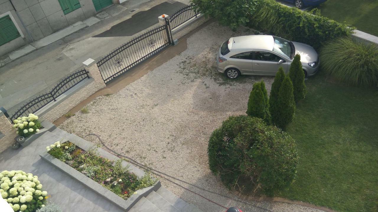 Lipic Apartment